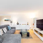 GuestReady - Apt avec Balcon à la Place d\'Italie